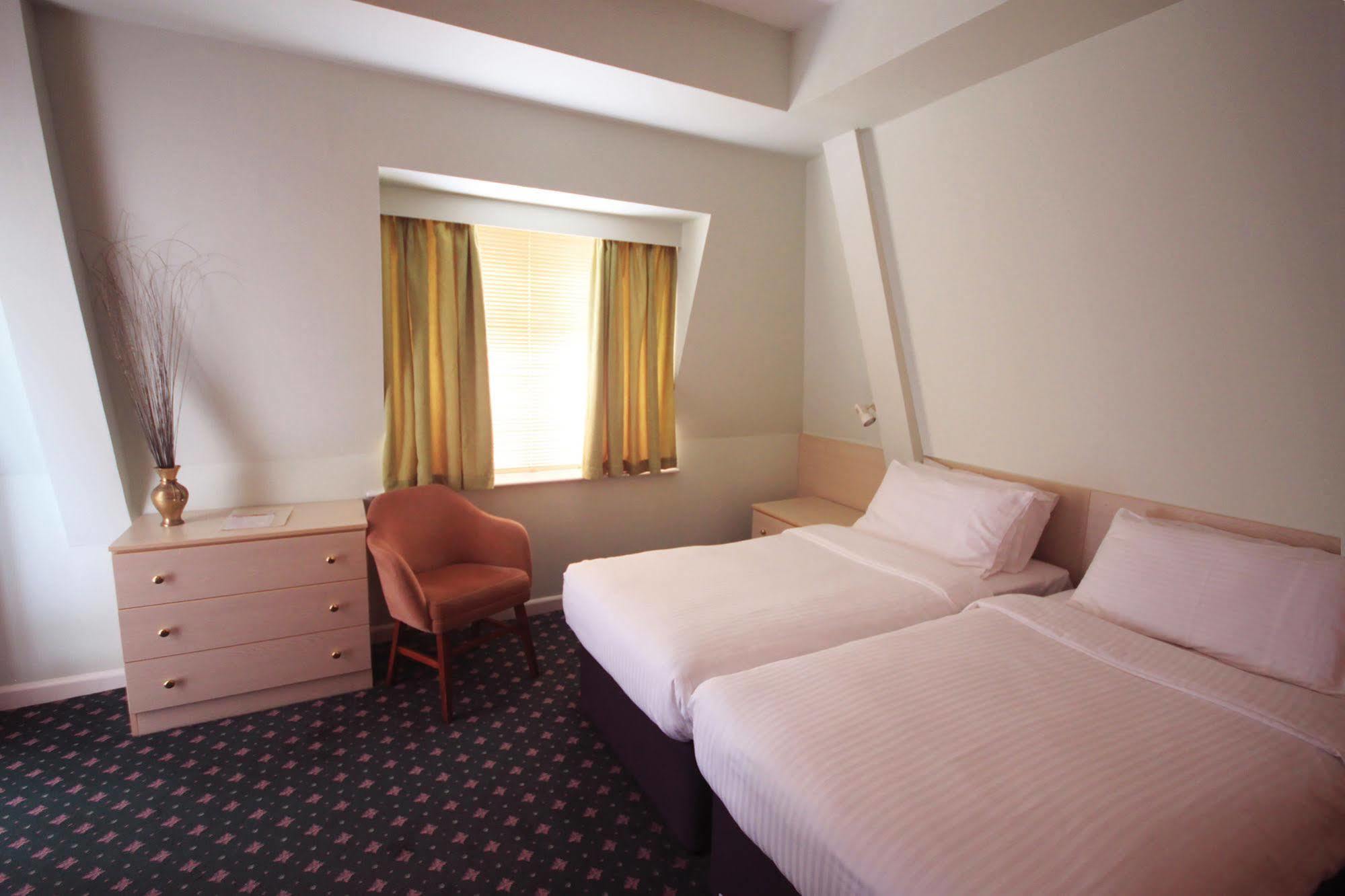 Norfolk Hotel Saint Helier Jersey Екстериор снимка